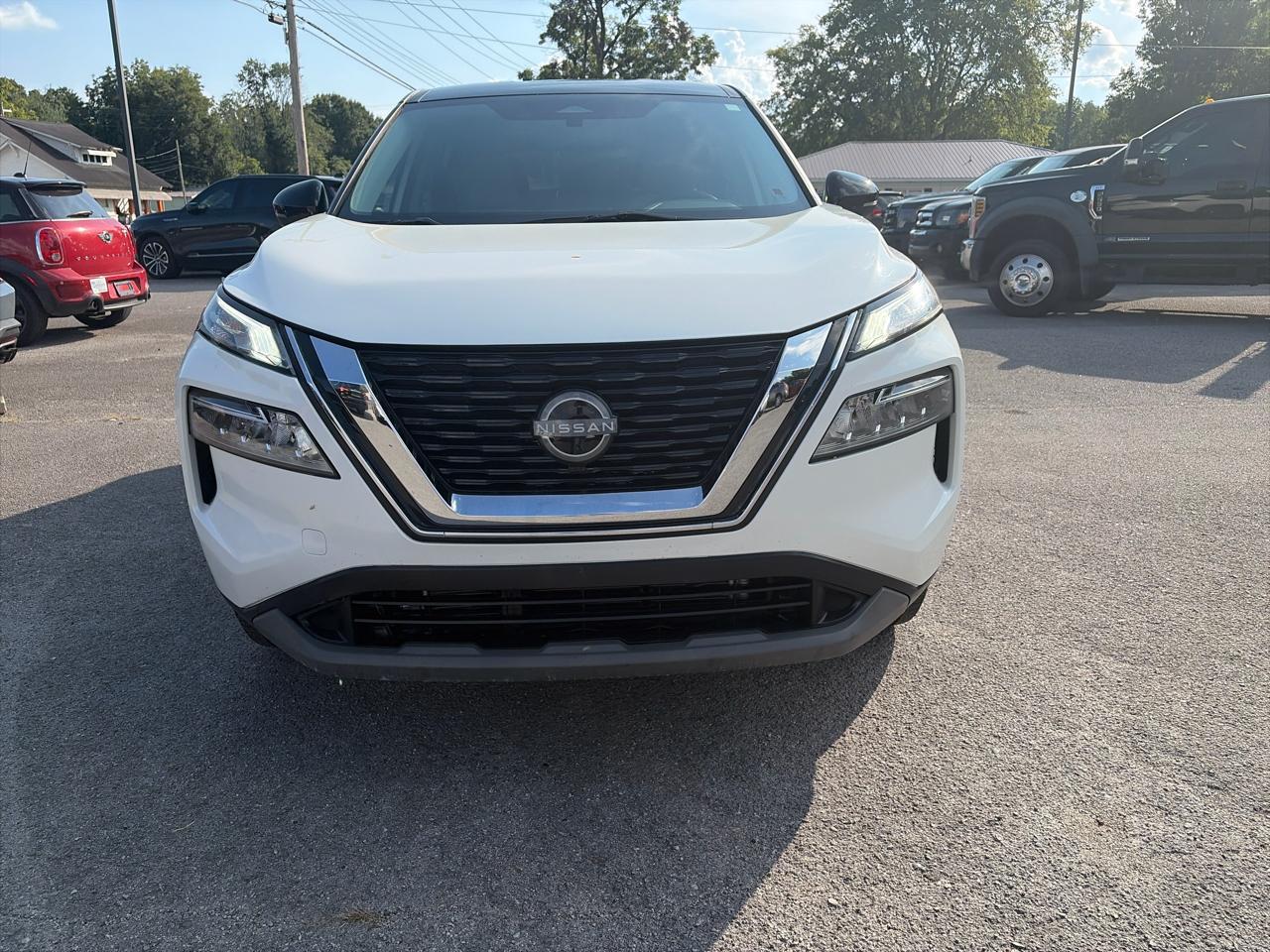 Nissan Rogue SV 2023