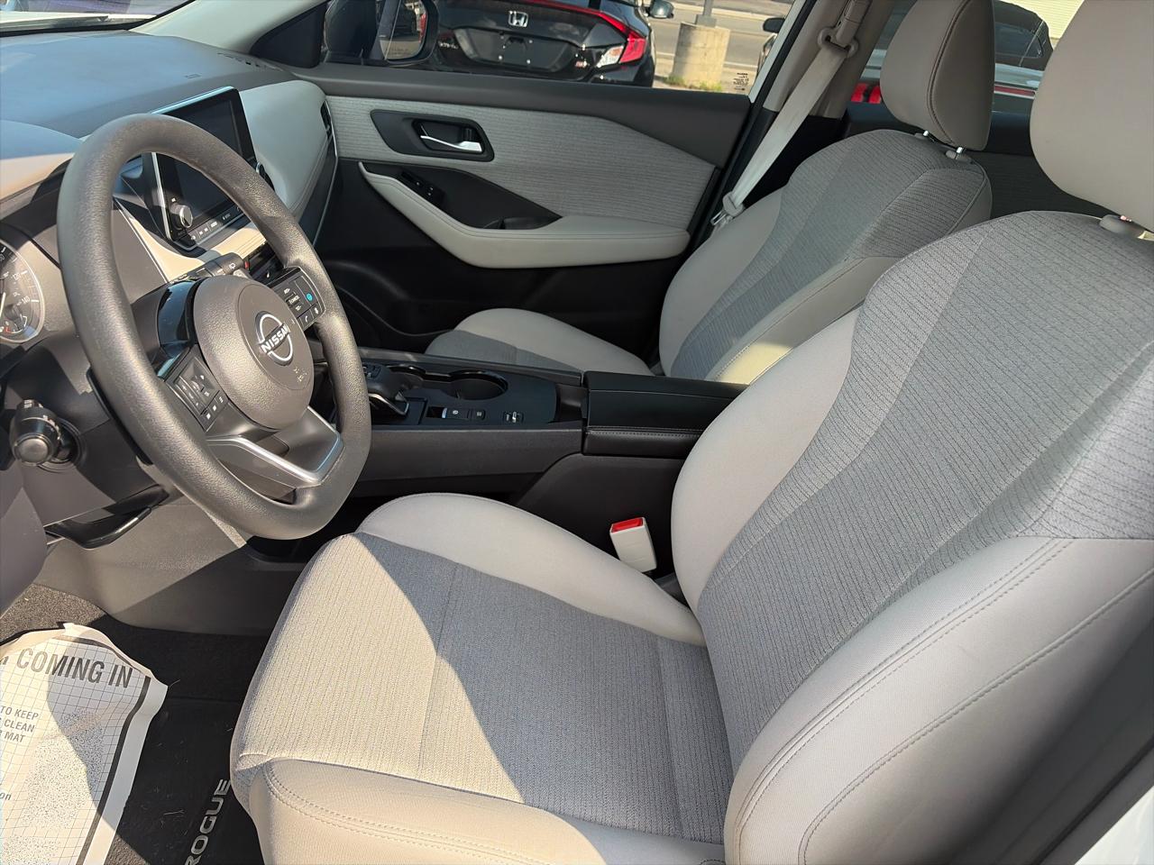 Nissan Rogue SV 2023