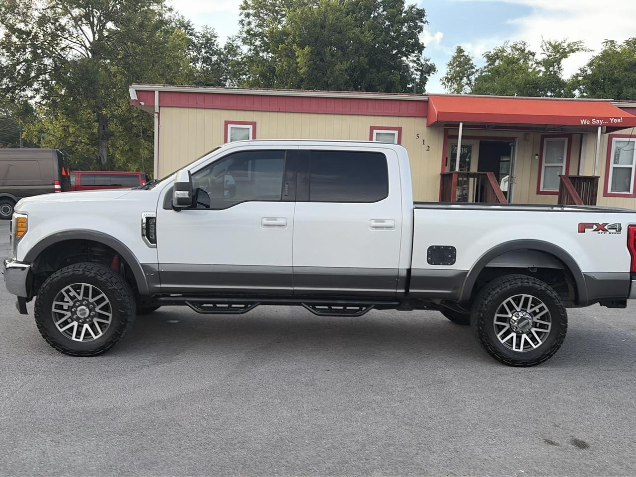 Ford F-250 SD King Ranch Crew Cab 4WD 2017