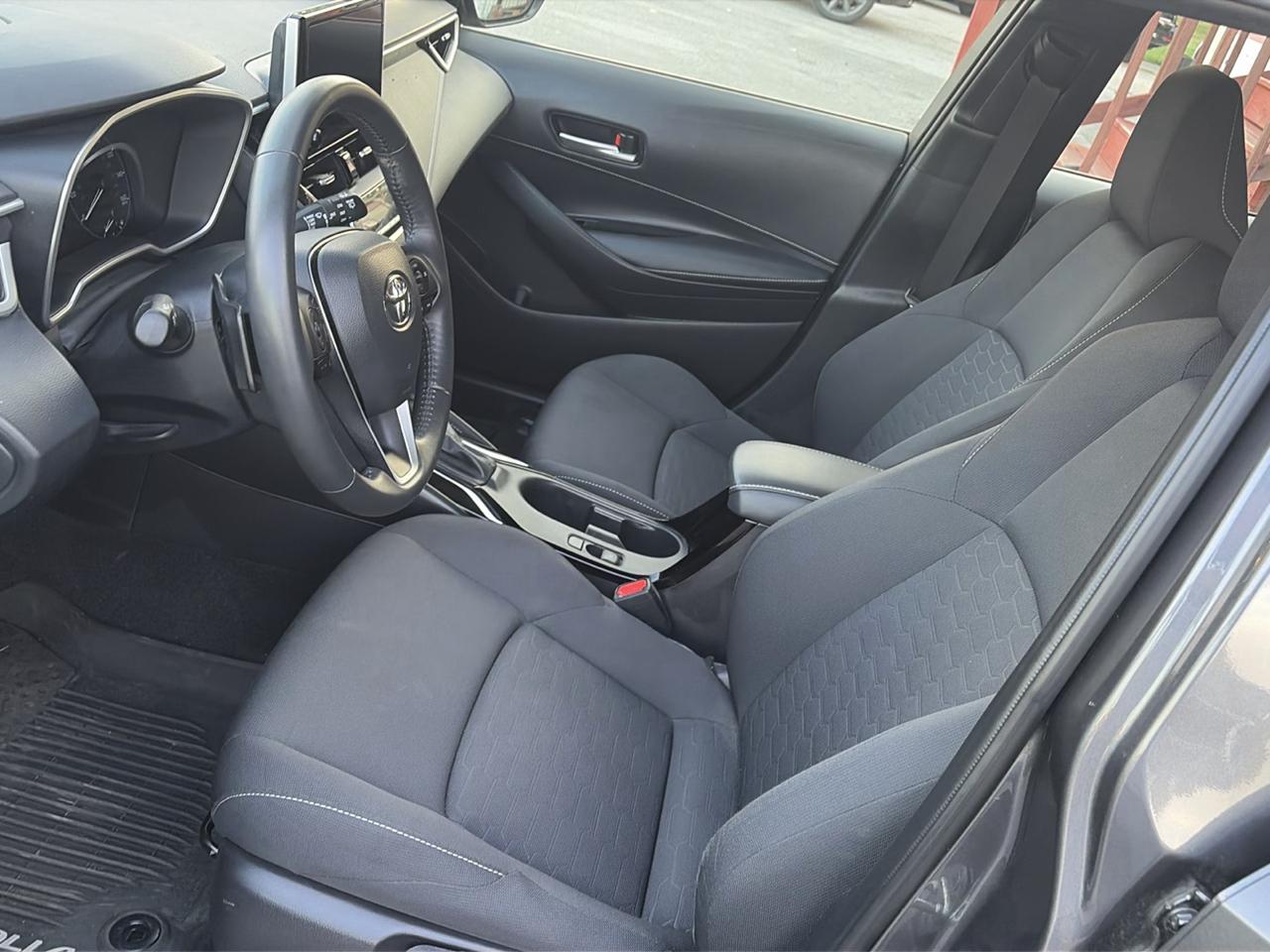 Toyota Corolla SE Hatchback 2023