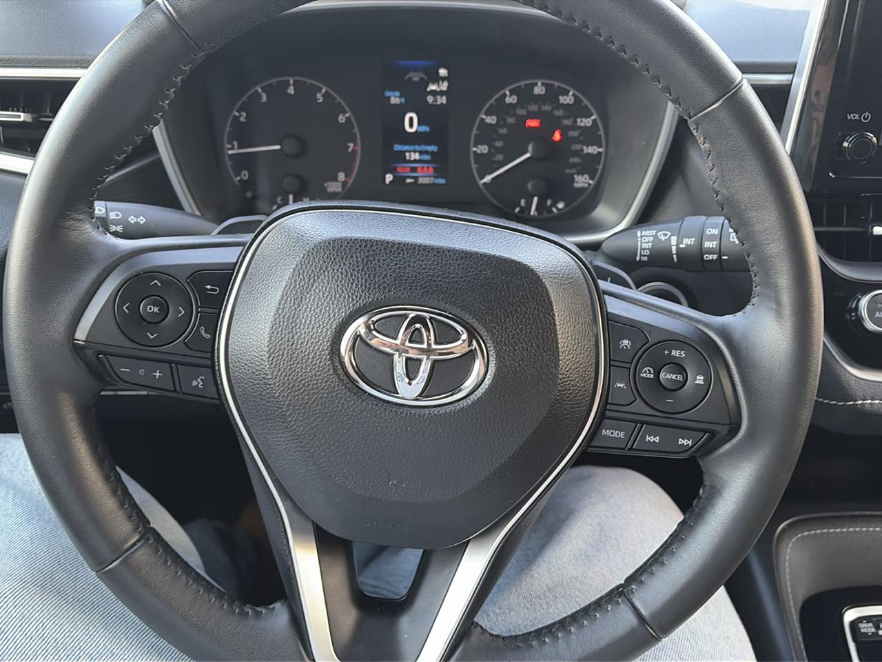 Toyota Corolla SE Hatchback 2023