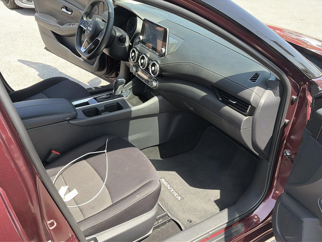 Nissan Sentra SV 2024