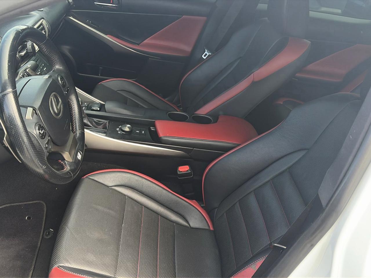 Lexus IS 250 RWD 2015
