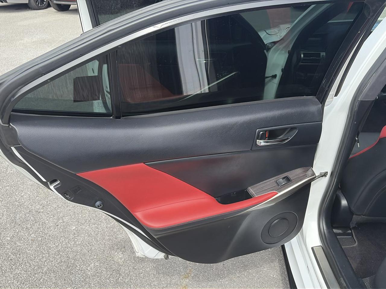 Lexus IS 250 RWD 2015