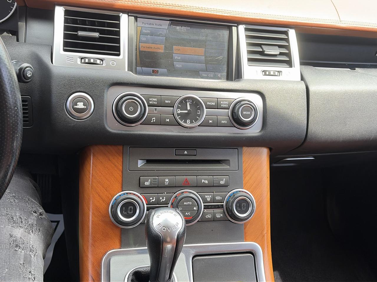 Land Rover Range Rover Sport HSE 2011
