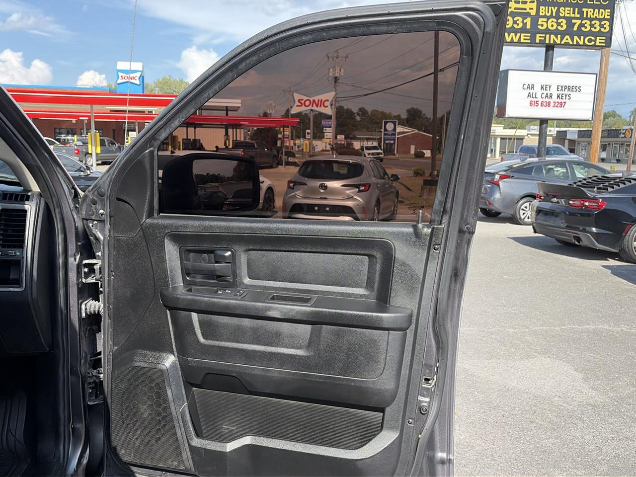 RAM 1500 4WD Crew Cab 149" SLT 2018