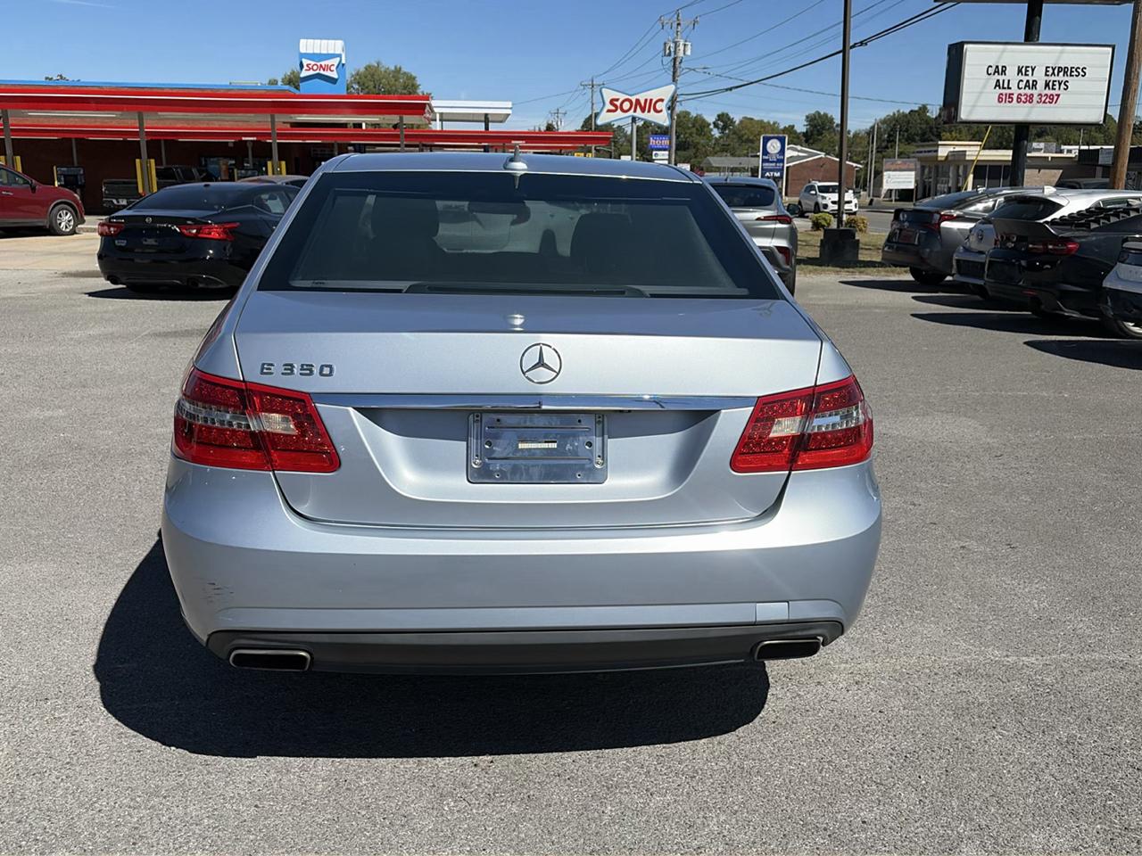 Mercedes-Benz E-Class photo 4