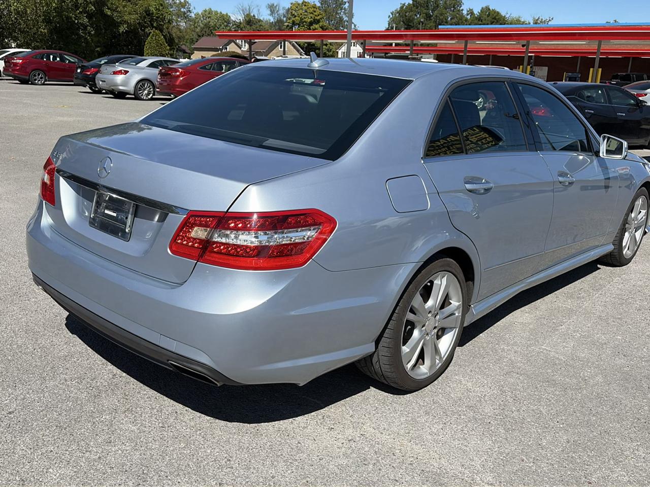 Mercedes-Benz E-Class photo 5