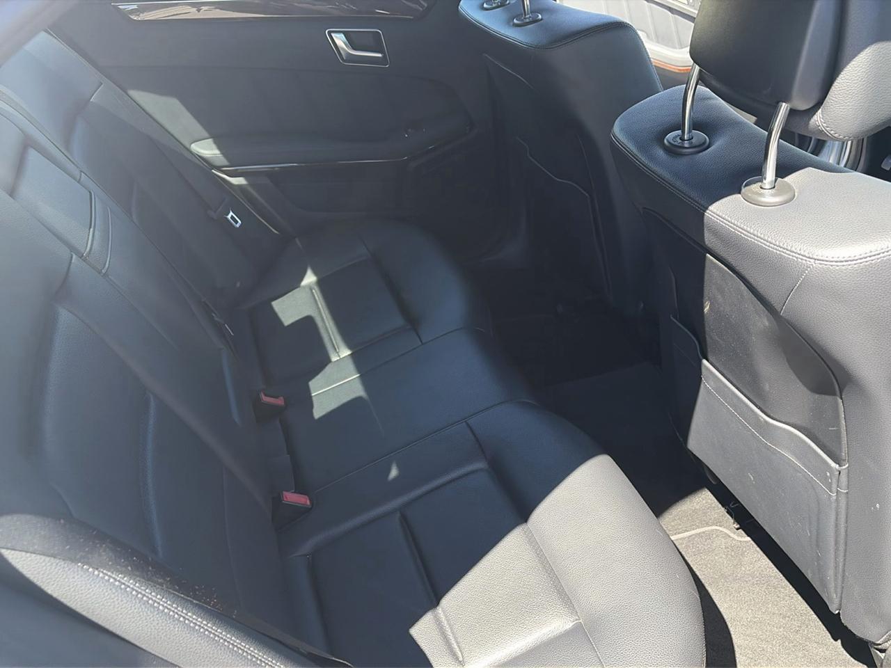 Mercedes-Benz E-Class photo 13