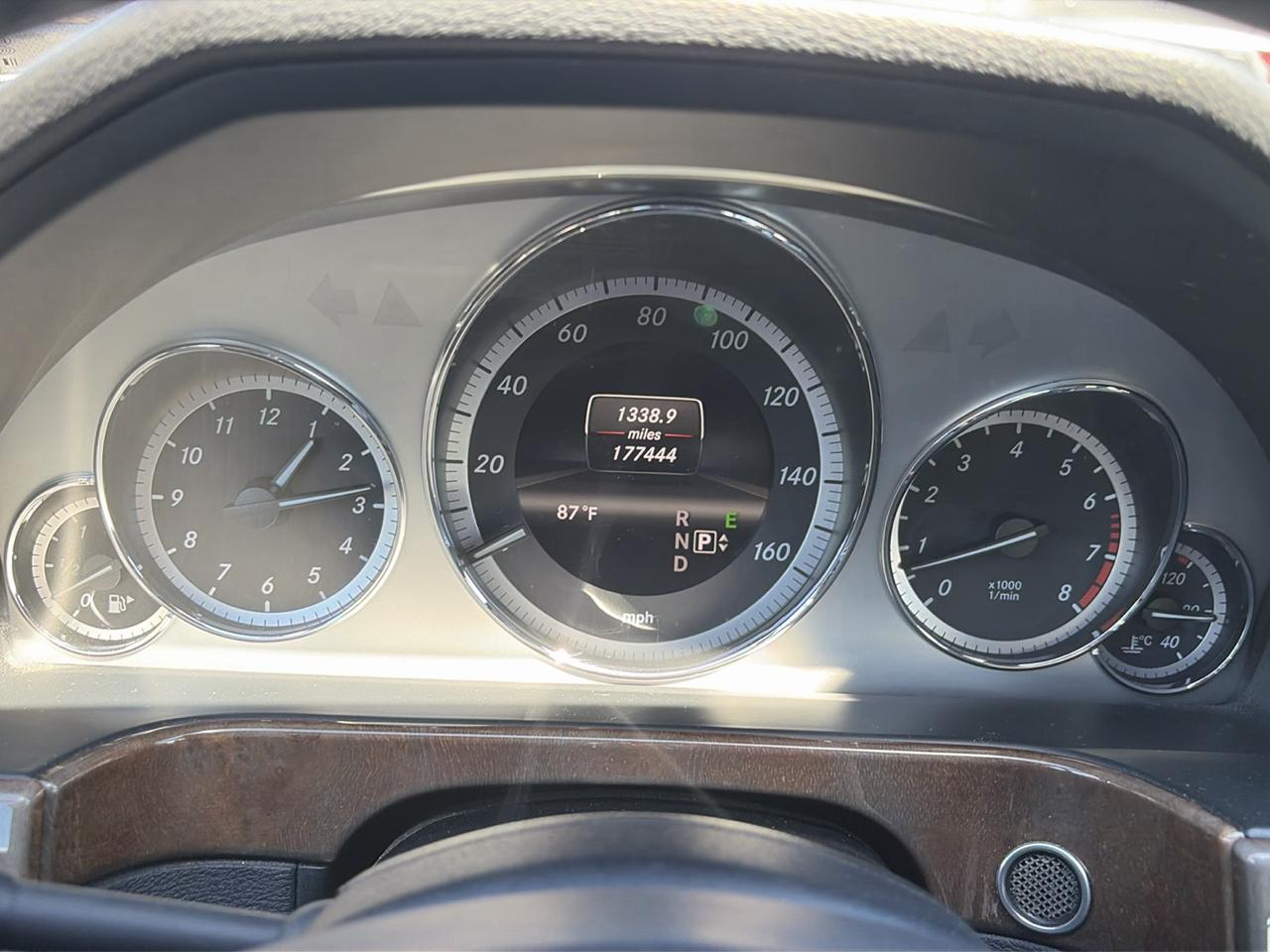 Mercedes-Benz E-Class photo 18