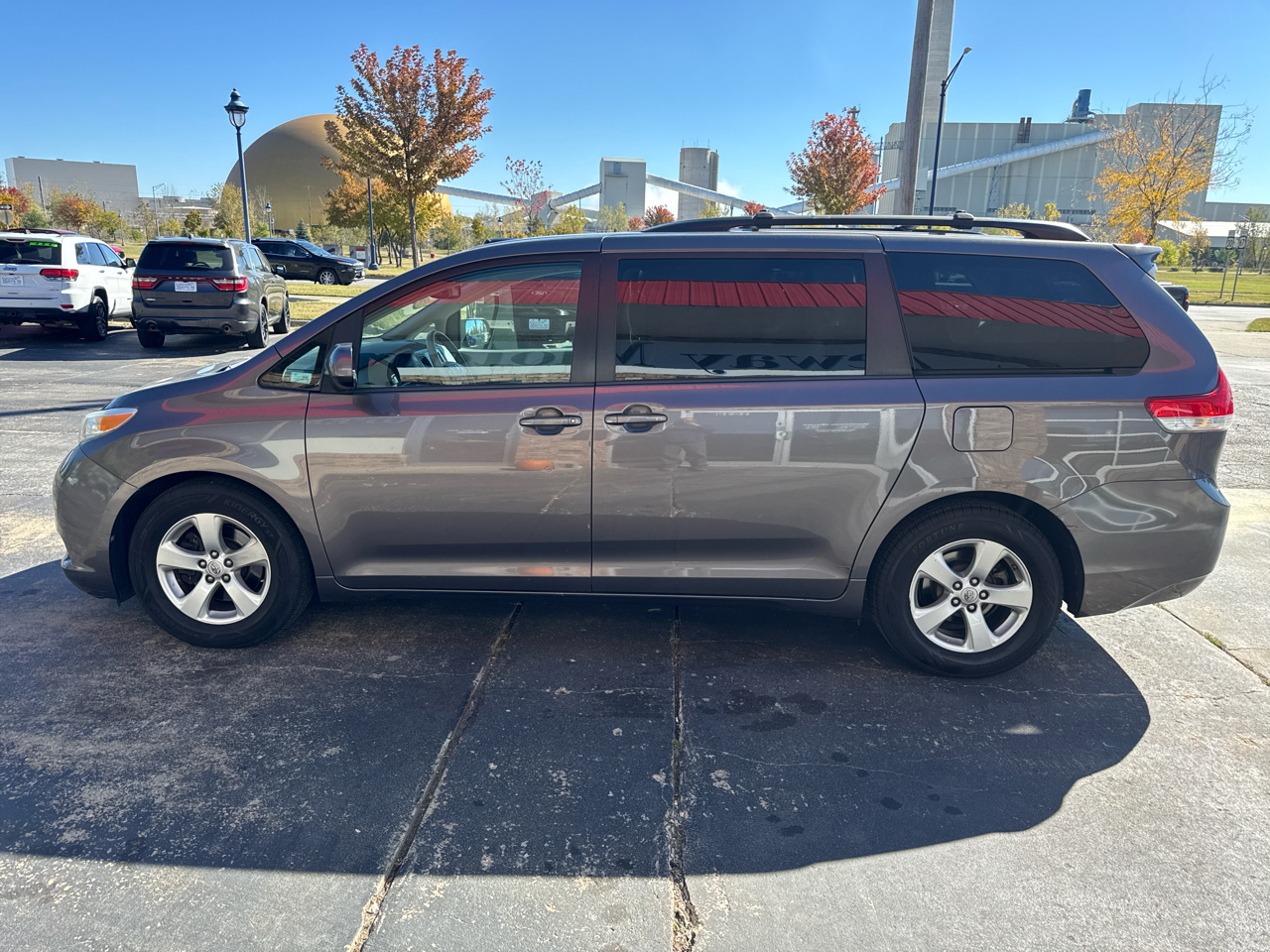 Toyota Sienna LE FWD 8-Passenger V6 2014