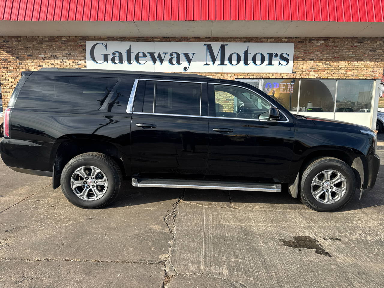 2018 GMC Yukon XL SLE's photo