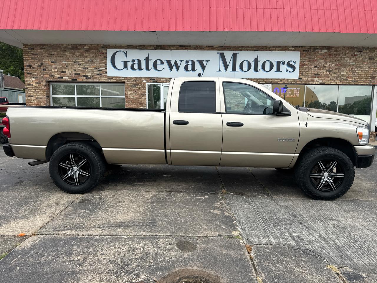 2008 Dodge Ram 1500 ST 4x4 Quad Cab SWB's photo