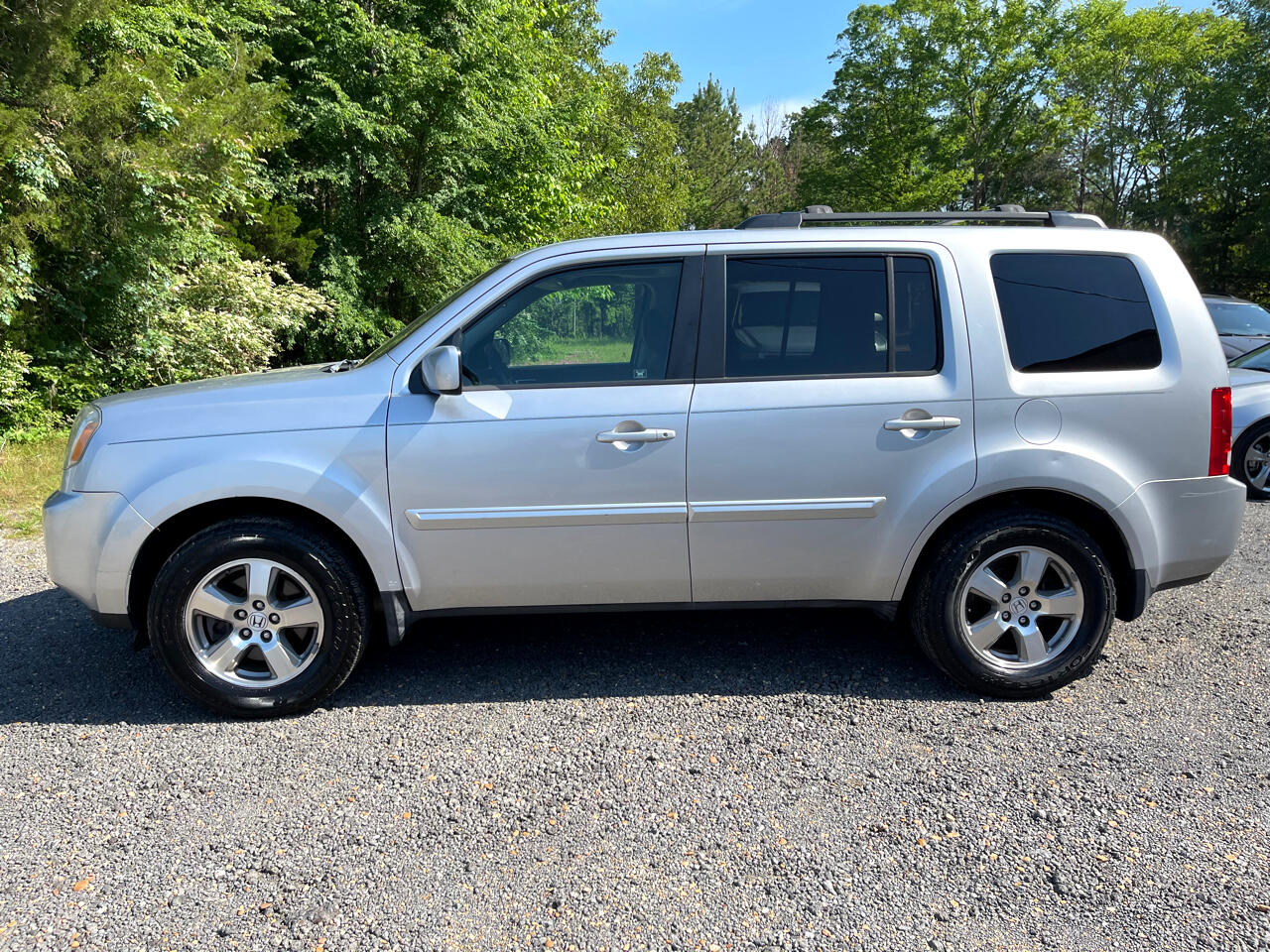 Honda Pilot EX-L 2WD 5-Spd AT 2011 Honda Pilot EX-L 2WD 5-Spd AT 2011