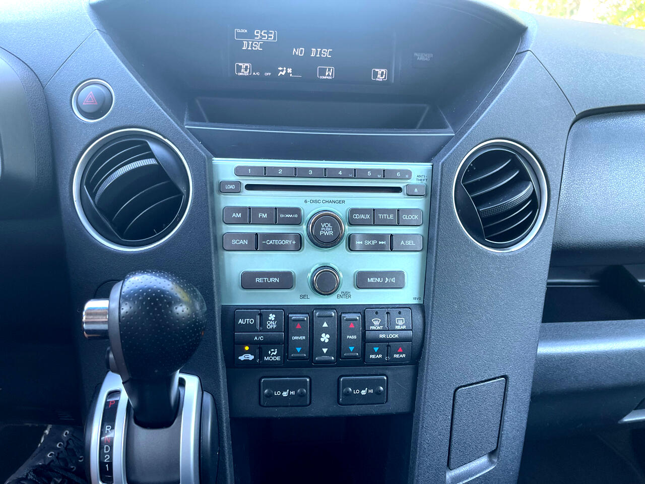 Honda Pilot EX-L 2WD 5-Spd AT 2011 Honda Pilot EX-L 2WD 5-Spd AT 2011