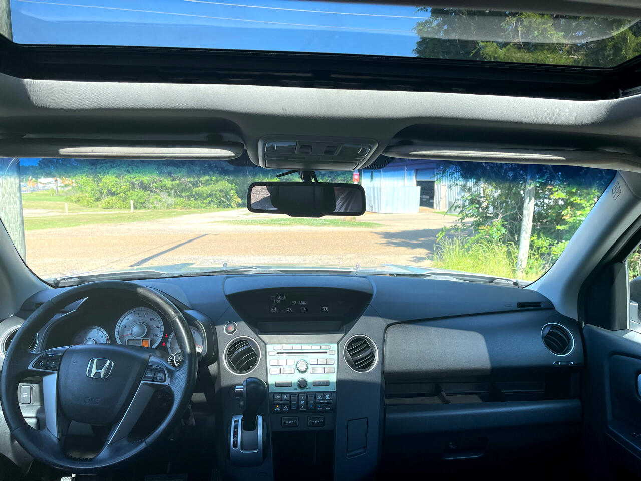 Honda Pilot EX-L 2WD 5-Spd AT 2011 Honda Pilot EX-L 2WD 5-Spd AT 2011