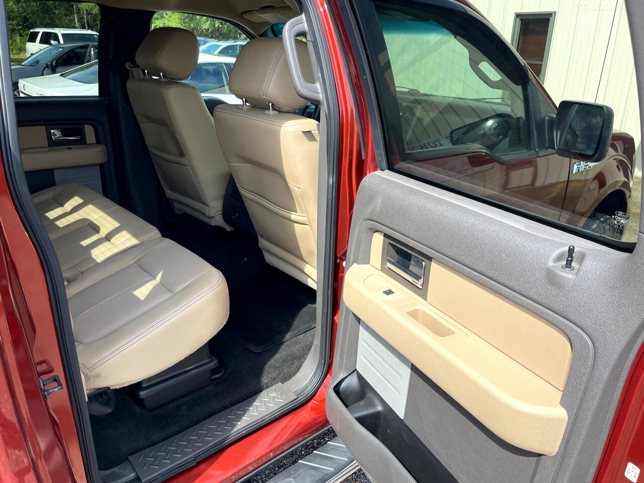 Ford F-150 XLT SuperCrew 5.5-ft. Bed 4WD 2014 Ford F-150 XLT SuperCrew 5.5-ft. Bed 4WD 2014