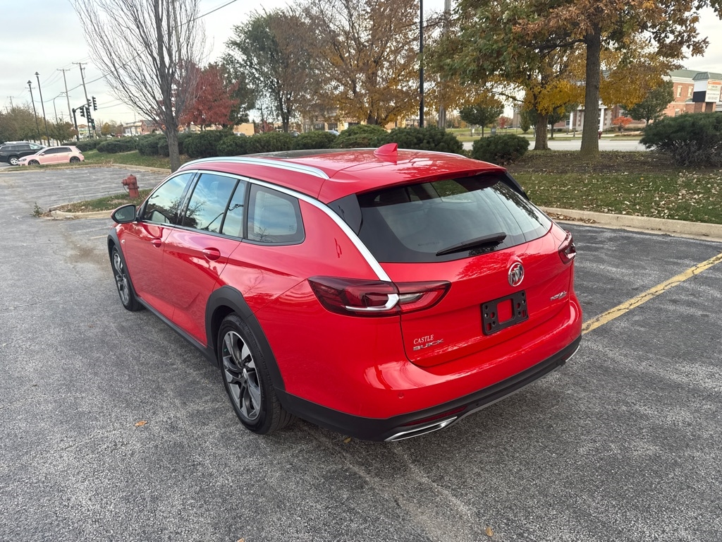 Buick Regal TourX Essence 2018