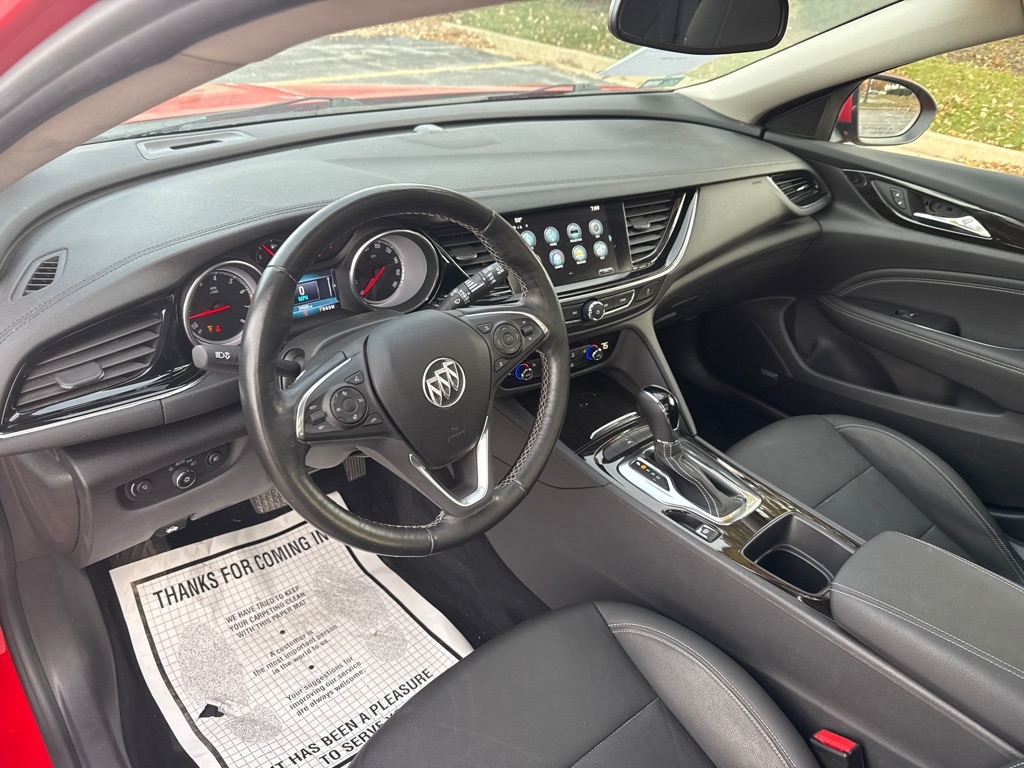Buick Regal TourX Essence 2018