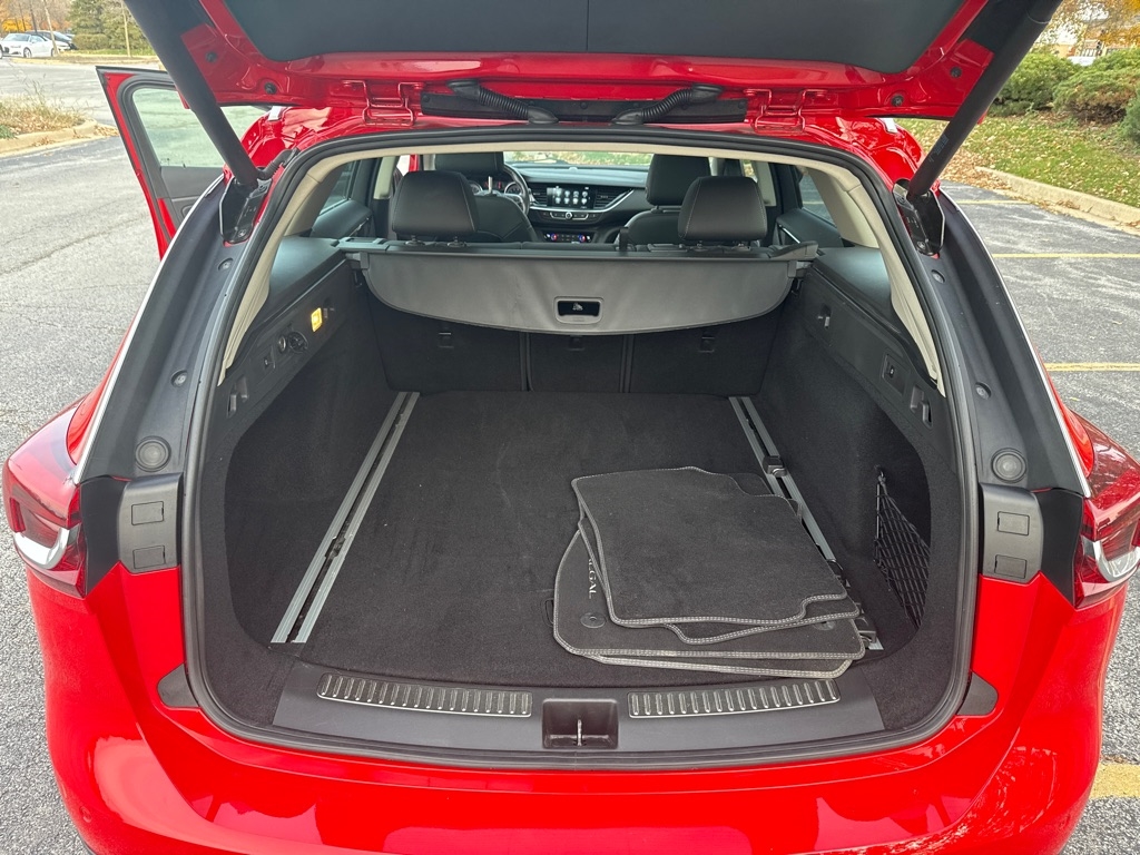 Buick Regal TourX Essence 2018