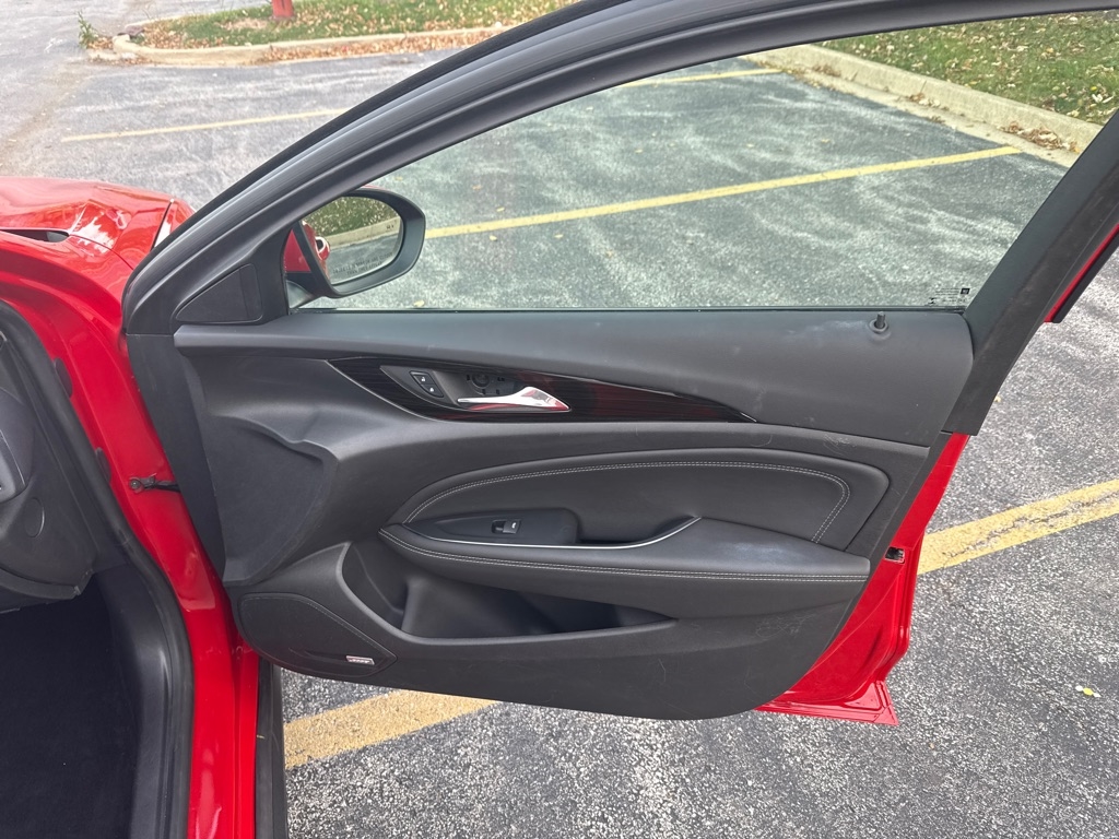 Buick Regal TourX Essence 2018