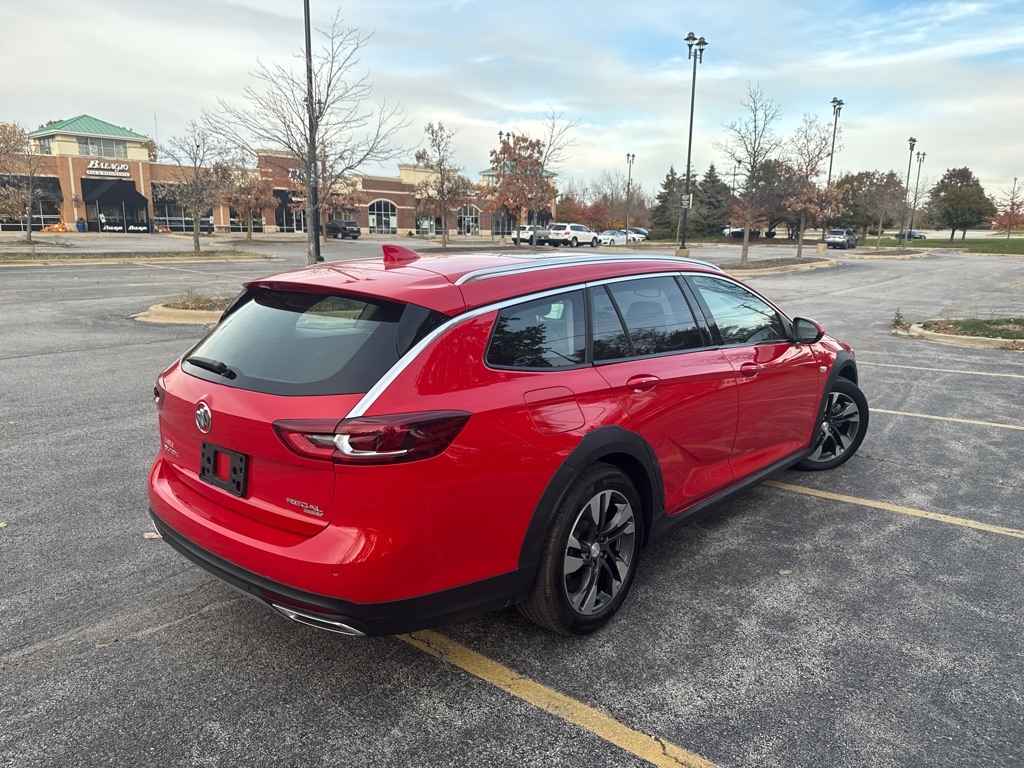 Buick Regal TourX Essence 2018