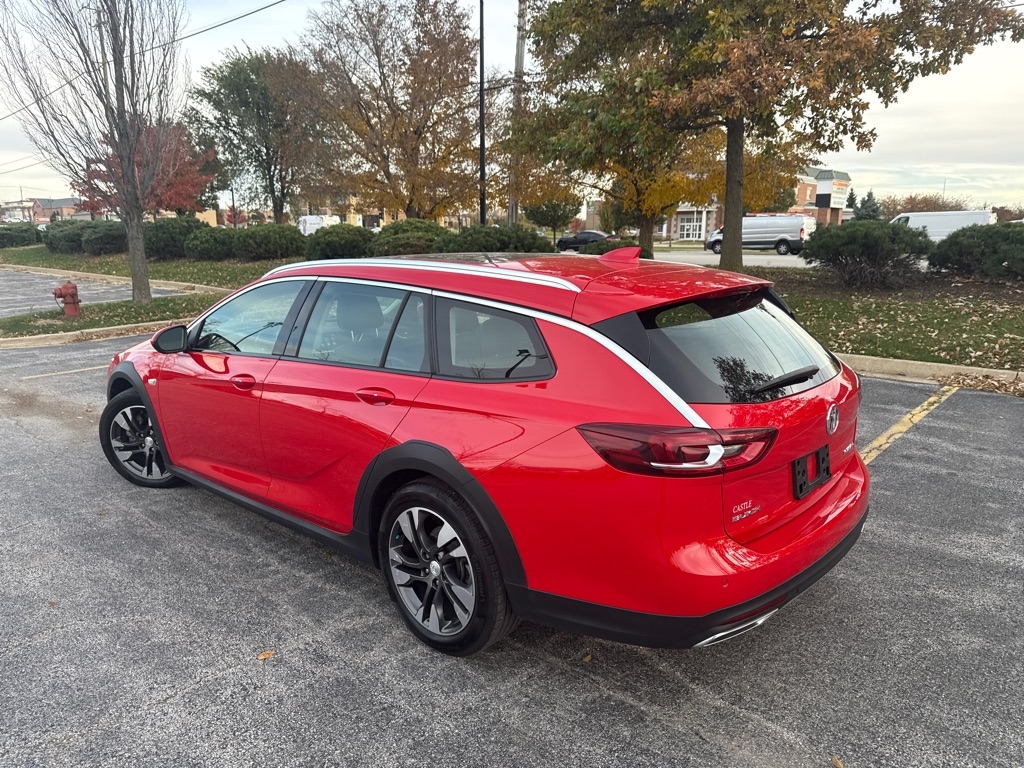 Buick Regal TourX Essence 2018