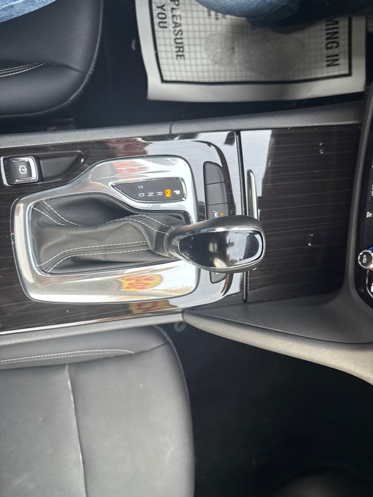 Buick Regal TourX Essence 2018