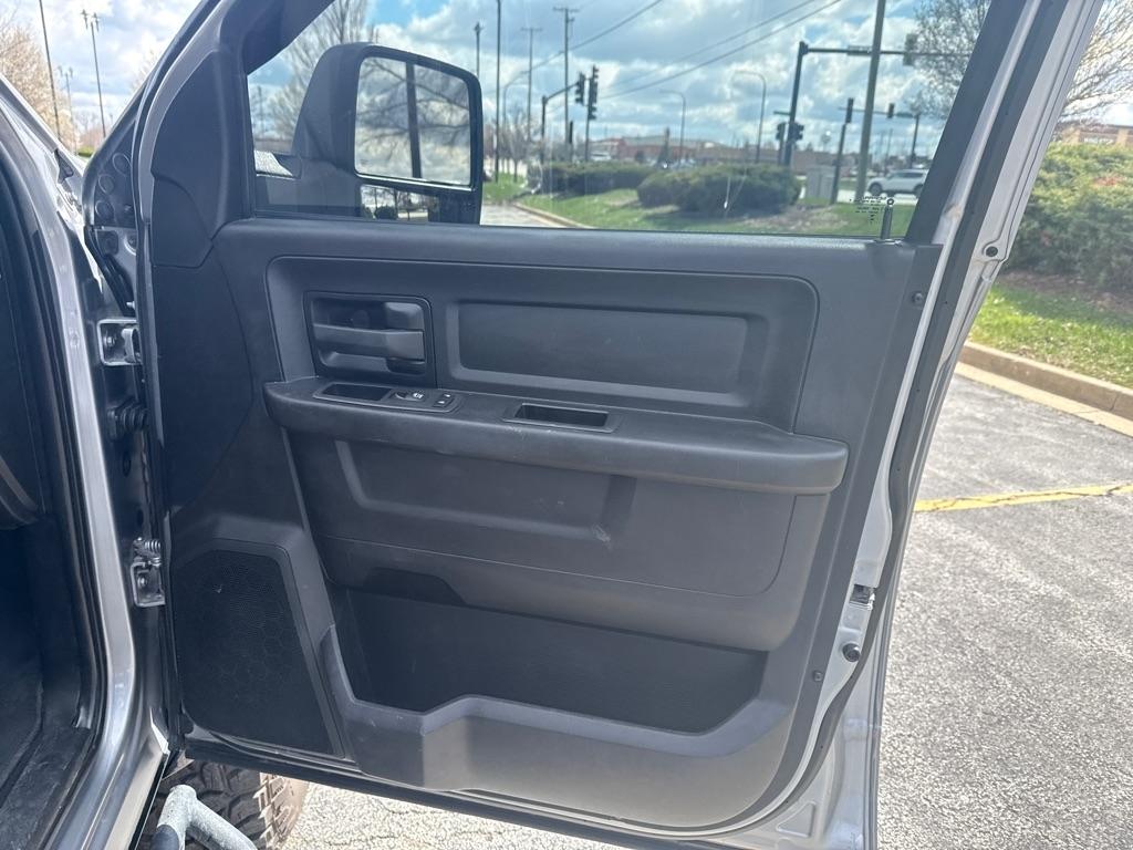 RAM 2500 Tradesman Crew Cab LWB 4WD 2024