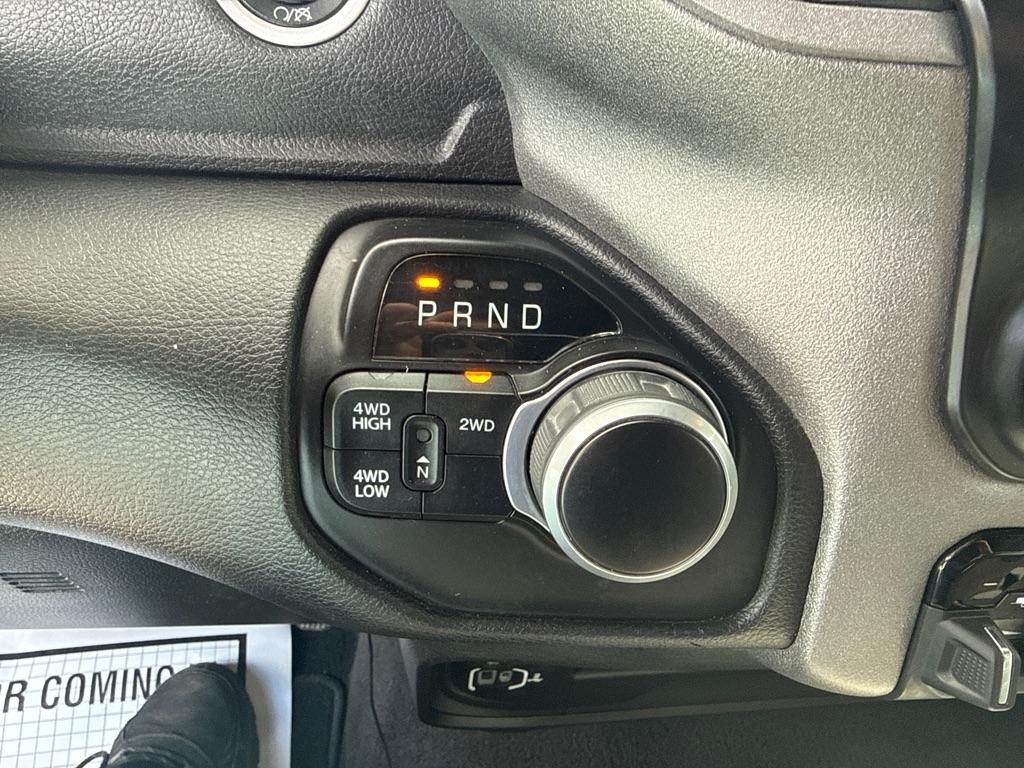 RAM 2500 Tradesman Crew Cab LWB 4WD 2024