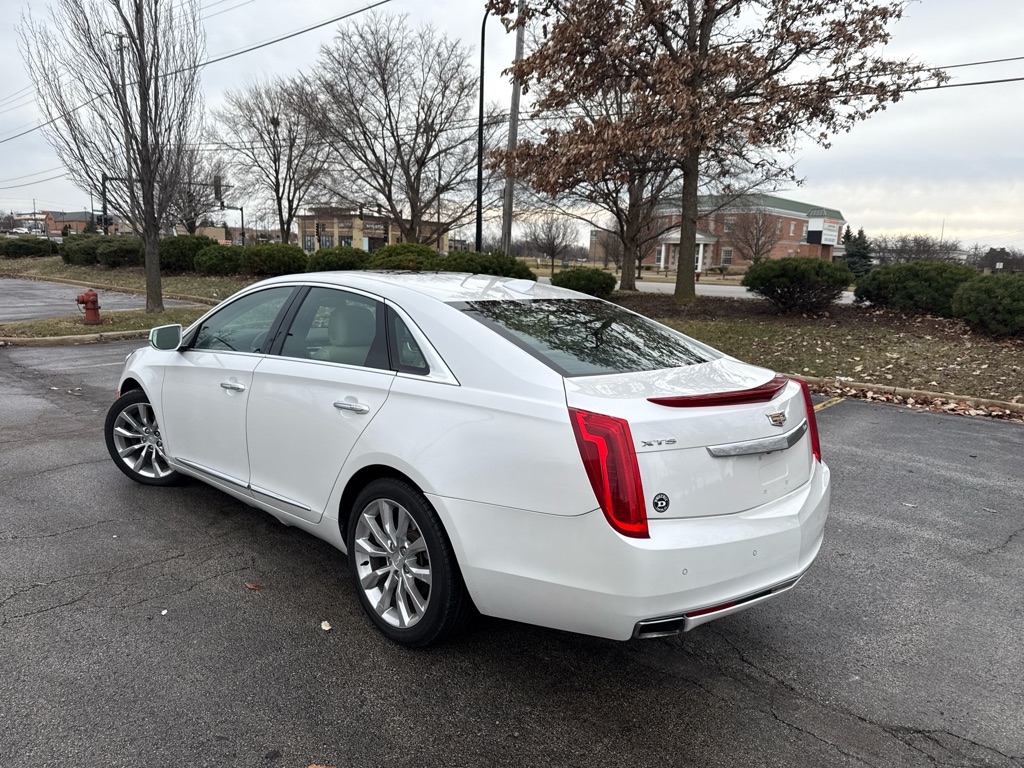 Cadillac XTS Luxury FWD 2017
