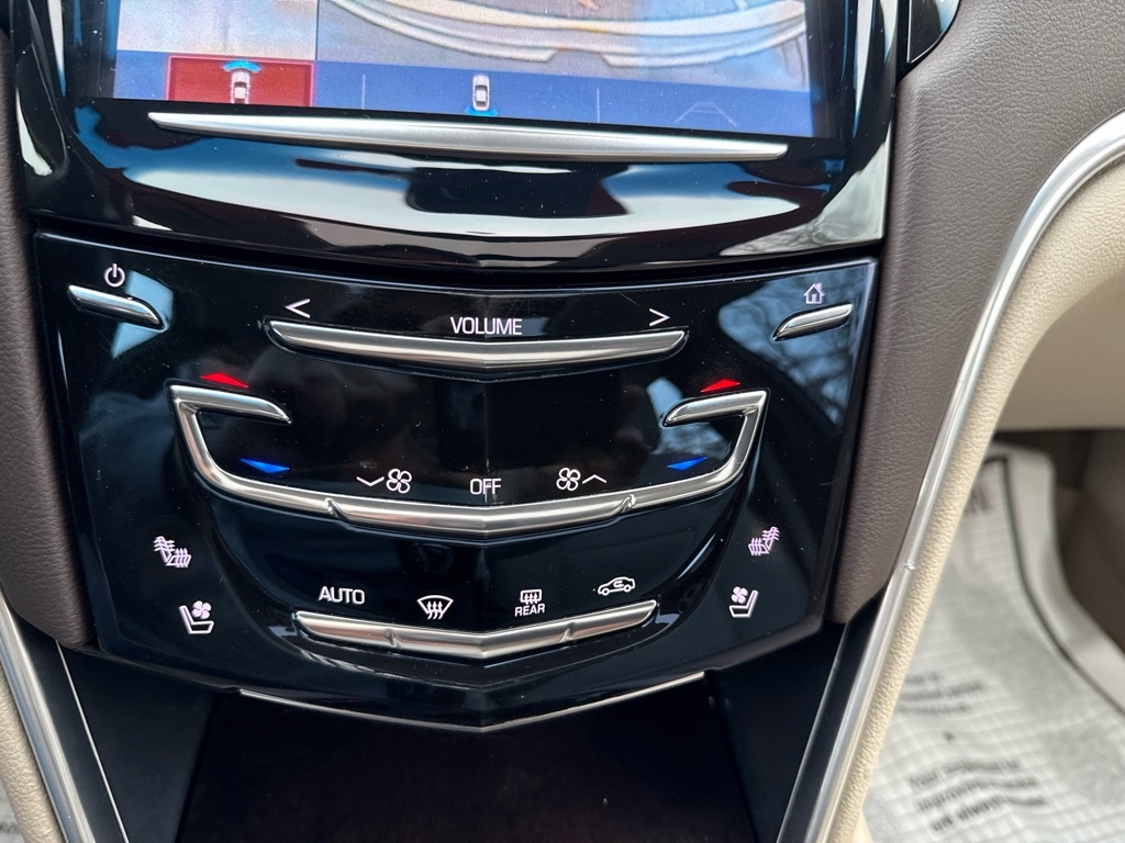 Cadillac XTS Luxury FWD 2017