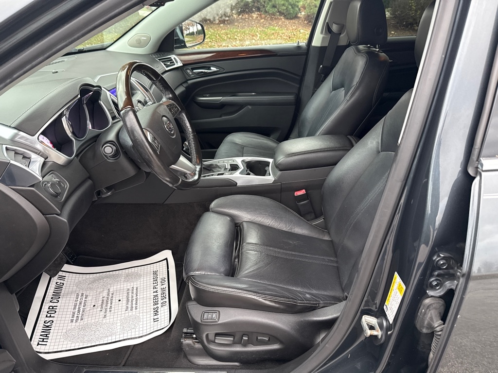 Cadillac SRX Luxury 2012