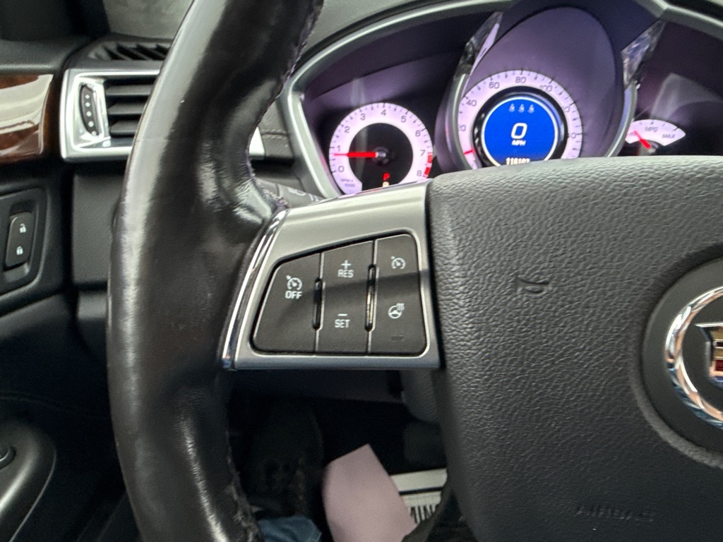 Cadillac SRX Luxury 2012