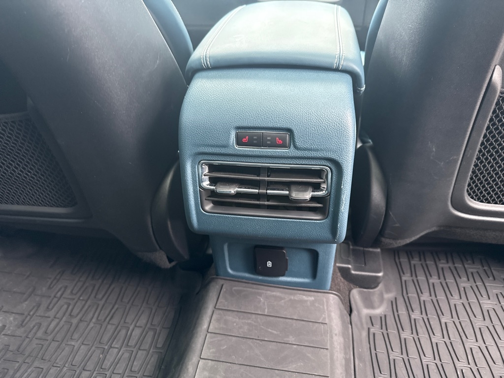 Lincoln Corsair Reserve AWD 2021