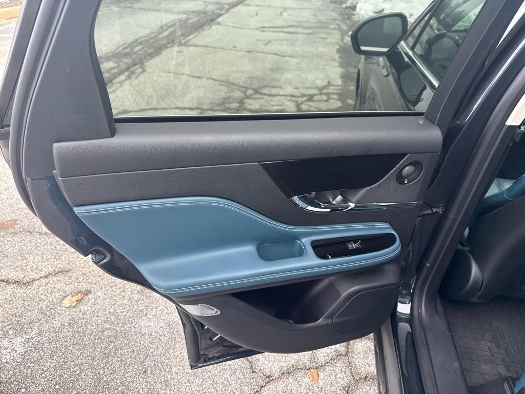 Lincoln Corsair Reserve AWD 2021