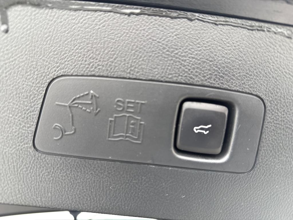 Lincoln Corsair Reserve AWD 2021