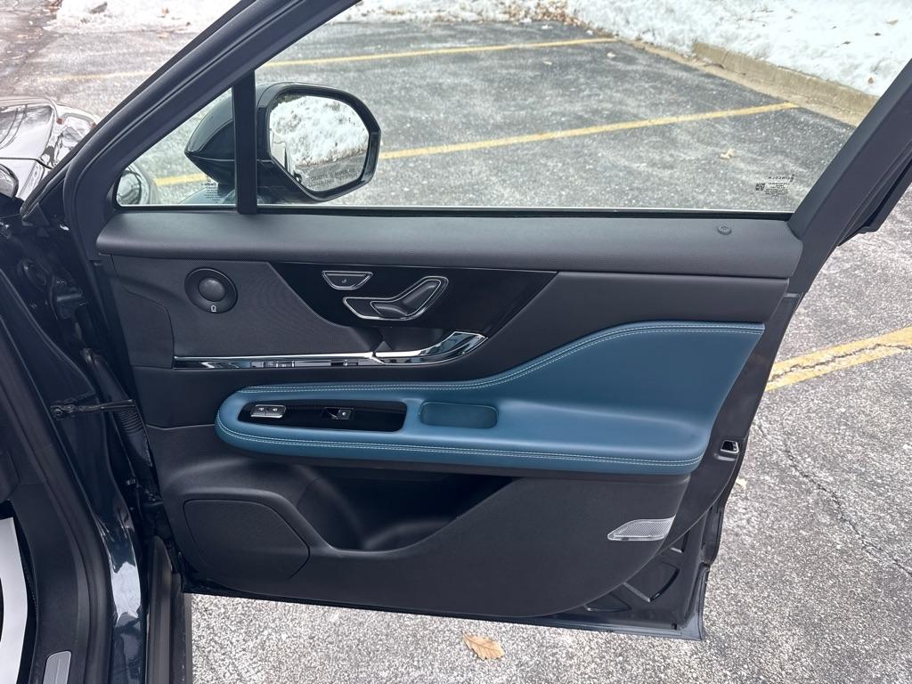 Lincoln Corsair Reserve AWD 2021