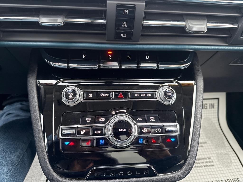 Lincoln Corsair Reserve AWD 2021