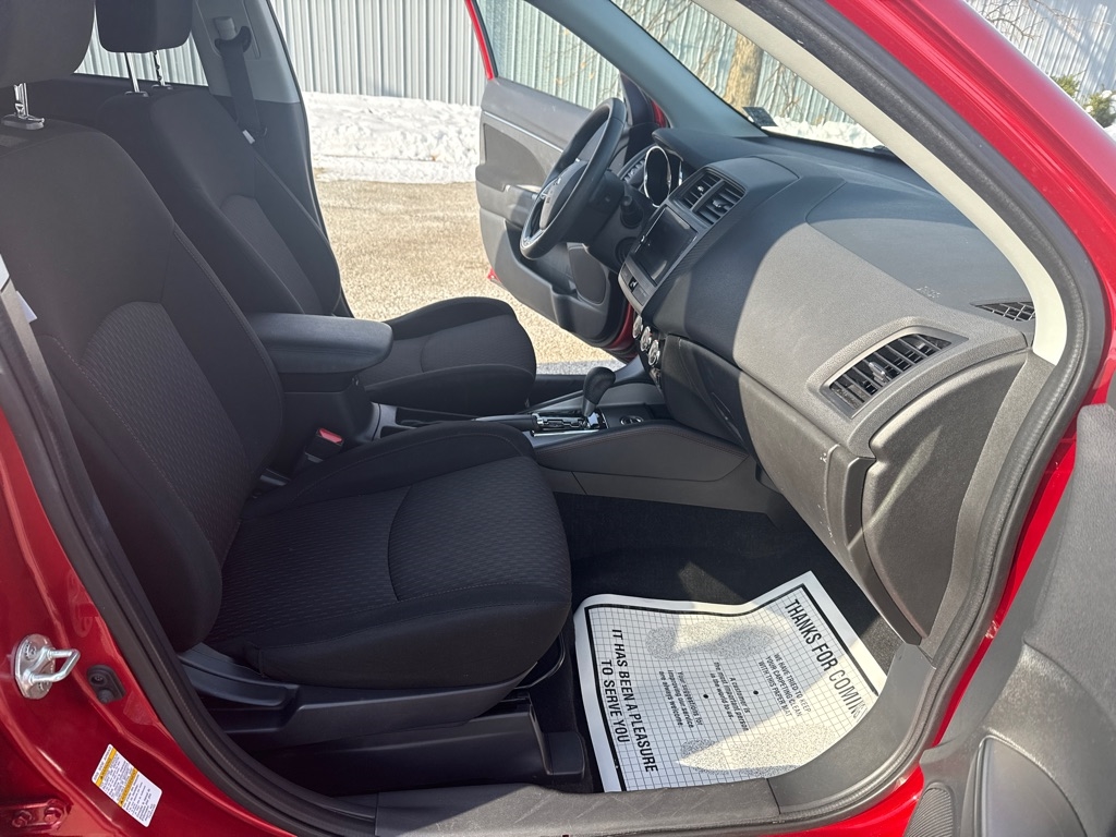 Mitsubishi Outlander Sport 2.0 ES 4WD CVT 2019