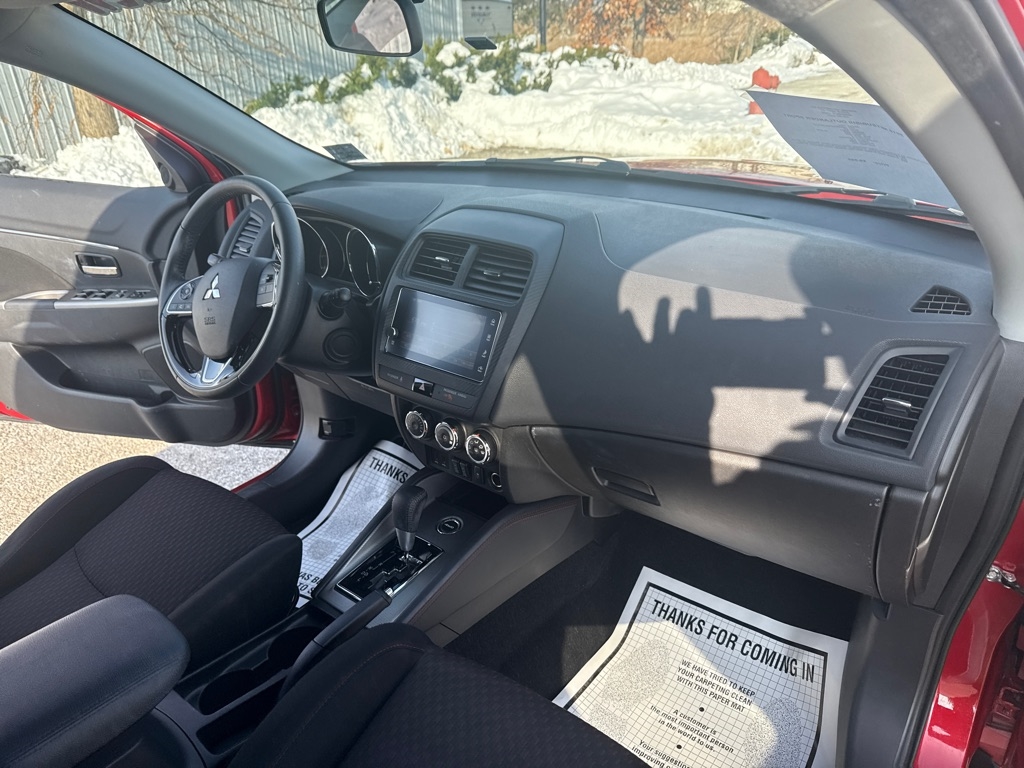 Mitsubishi Outlander Sport 2.0 ES 4WD CVT 2019