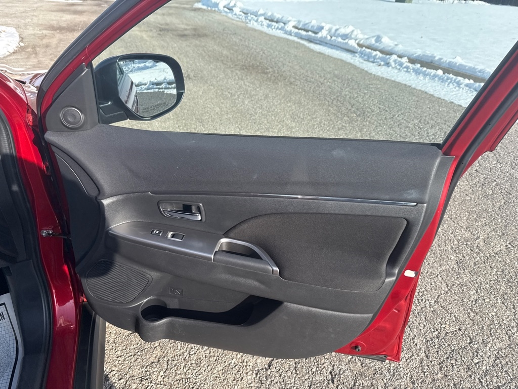 Mitsubishi Outlander Sport 2.0 ES 4WD CVT 2019