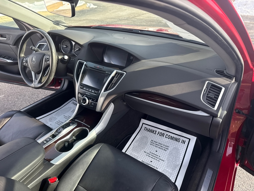 Acura TLX 9-Spd AT w/Technology Package 2017