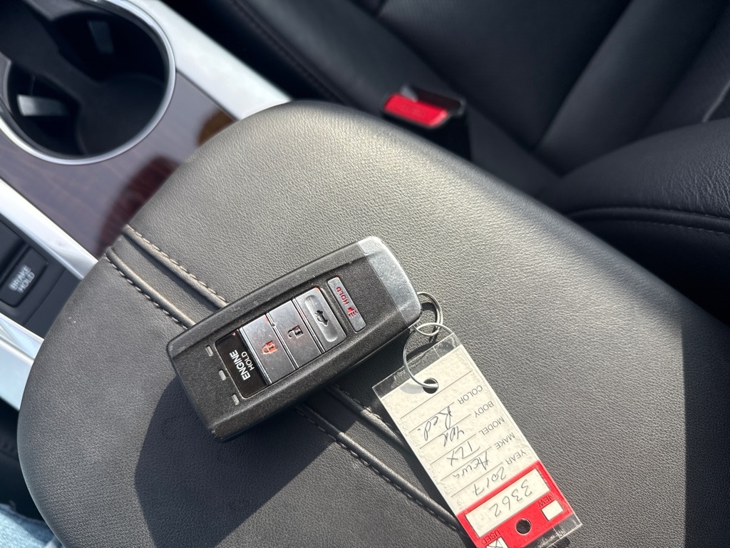 Acura TLX 9-Spd AT w/Technology Package 2017