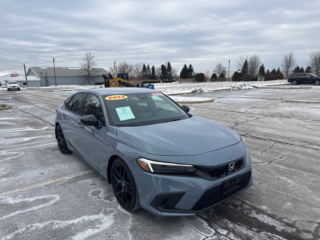 2024 Honda Civic Hatchback Sport's photo