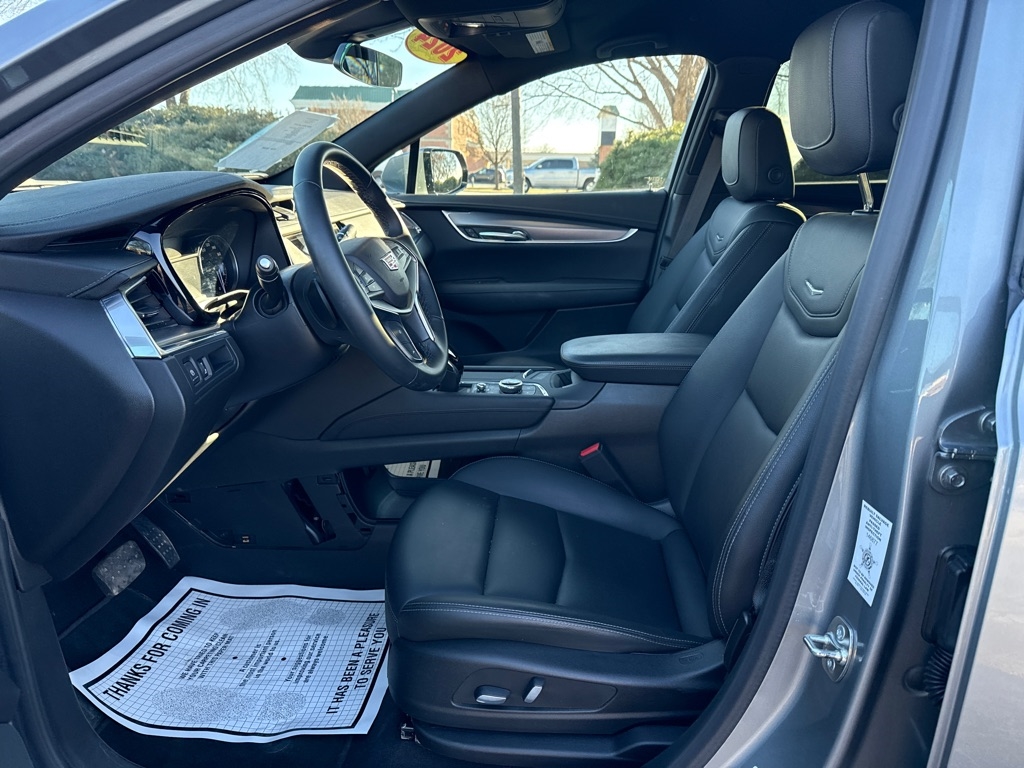 Cadillac XT5 Luxury AWD 2024