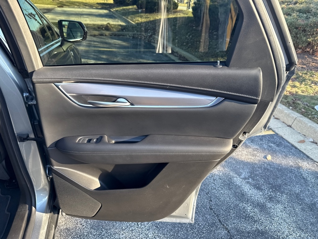 Cadillac XT5 Luxury AWD 2024