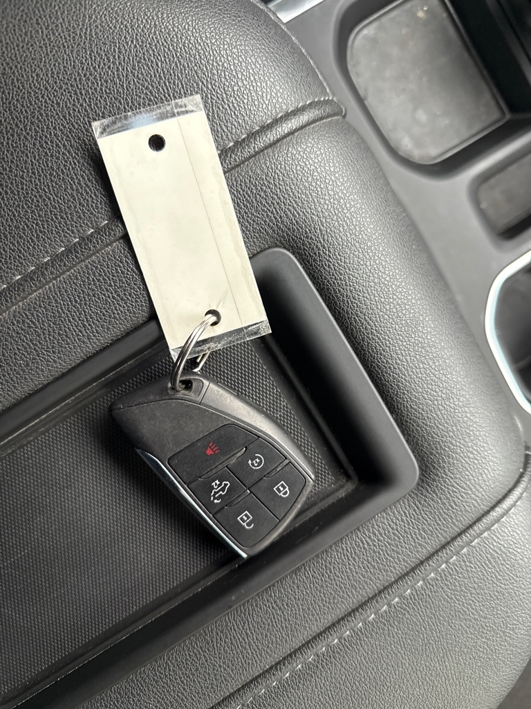 Chevrolet Silverado 1500 LT Crew Cab 4WD 2022