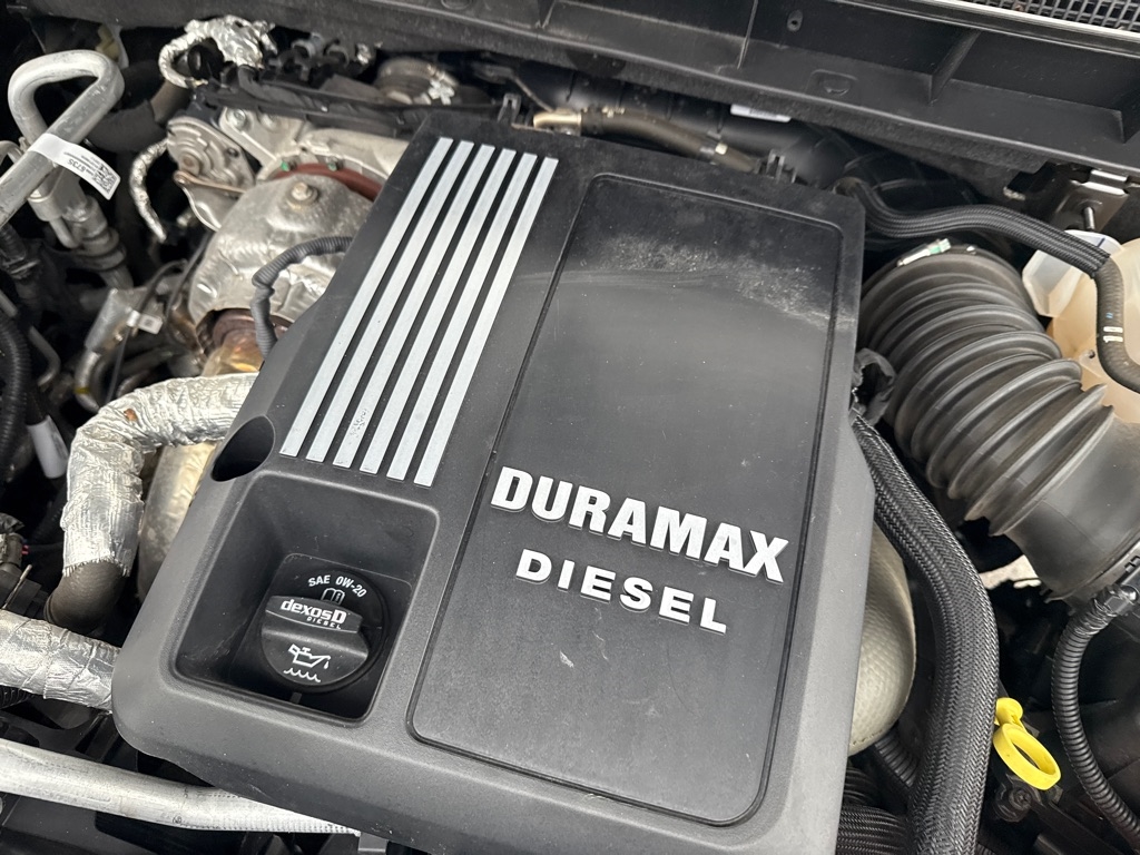 Chevrolet Silverado 1500 LT Crew Cab 4WD 2022