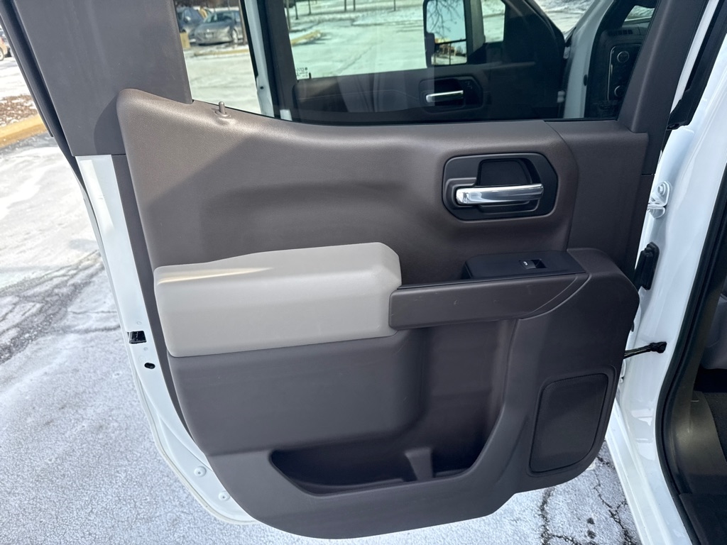 Chevrolet Silverado 1500 LT Crew Cab 4WD 2020